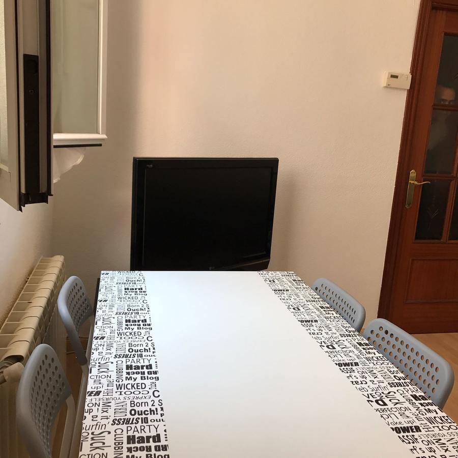 Appartement Latina à Madrid Extérieur photo
