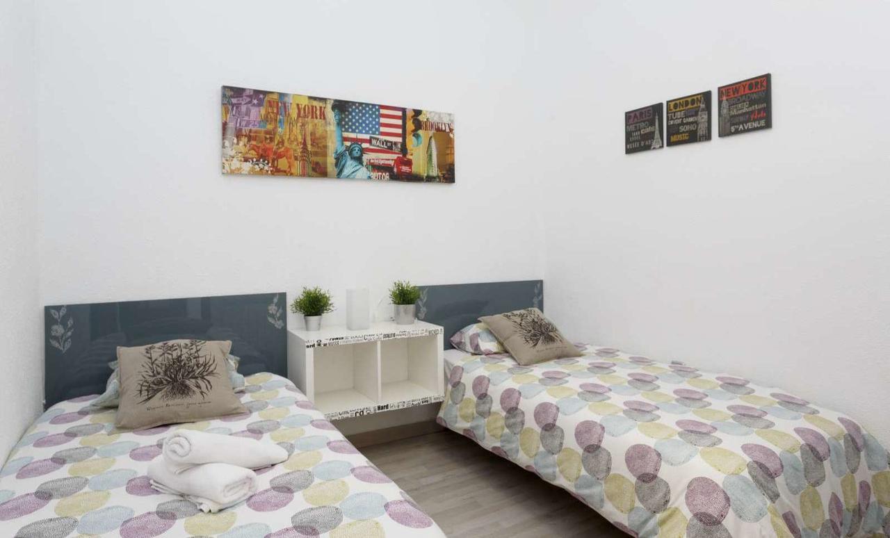 Appartement Latina à Madrid Extérieur photo