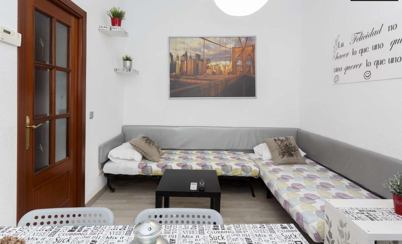 Appartement Latina à Madrid Extérieur photo